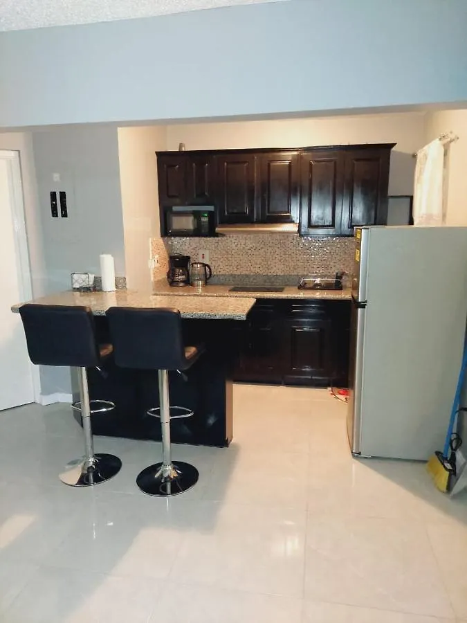 Lulu Bell Mystic Ridge @73 Apartment. Ocho Rios 0*,